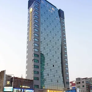 호텔 디자이너스 서울역, 서울특별시